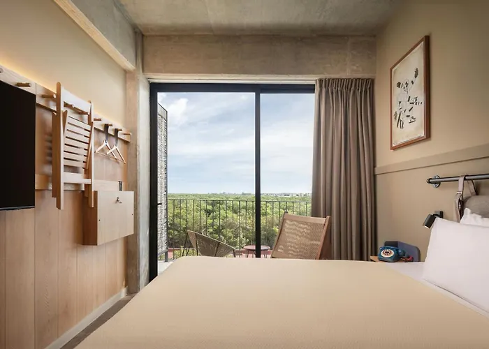 Hotel Moxy