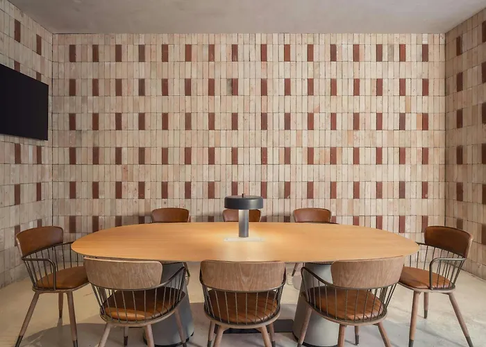 Moxy Hotel